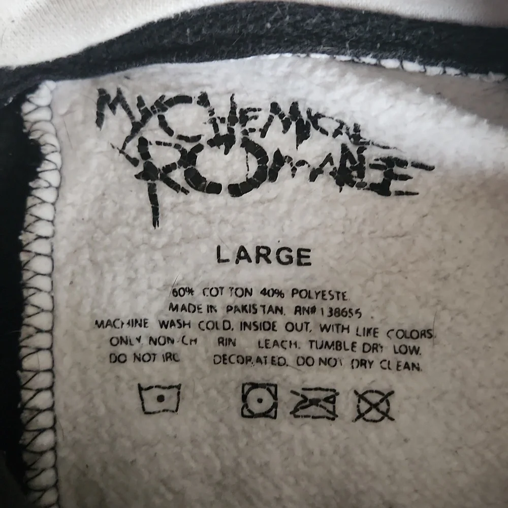 Black Parade MCR Hoodie - Picture 9 of 9